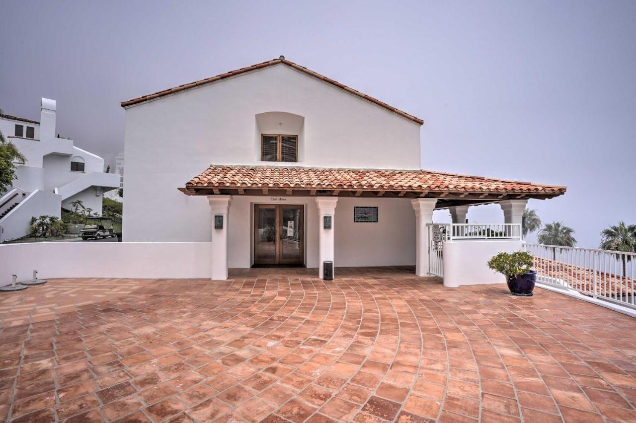 Quiet Avalon Getaway Villa With Ocean View And Balcony Buitenkant foto